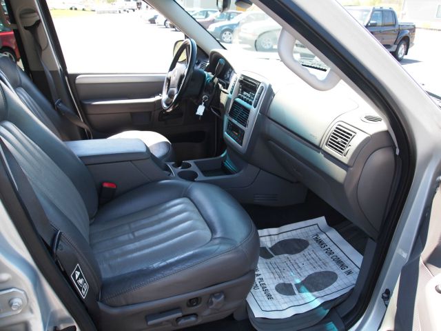 Mercury Mountaineer 2002 photo 15