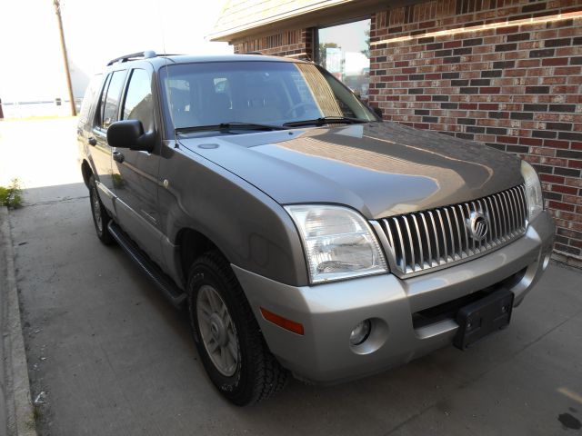 Mercury Mountaineer 2002 photo 1