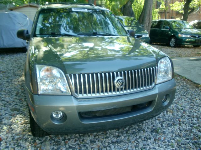 Mercury Mountaineer 2002 photo 3