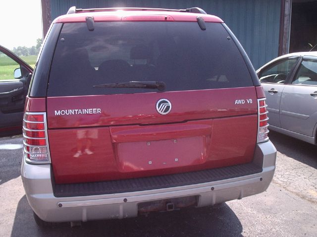 Mercury Mountaineer 2002 photo 2