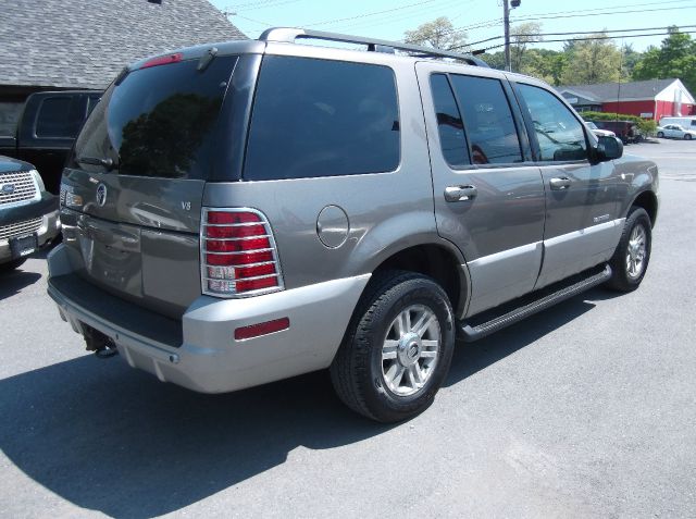 Mercury Mountaineer 2002 photo 7