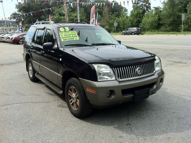 Mercury Mountaineer 2003 photo 1