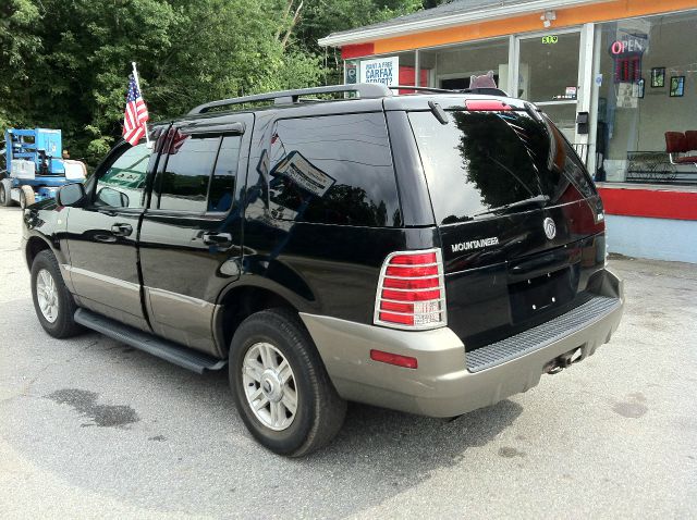 Mercury Mountaineer 2003 photo 4