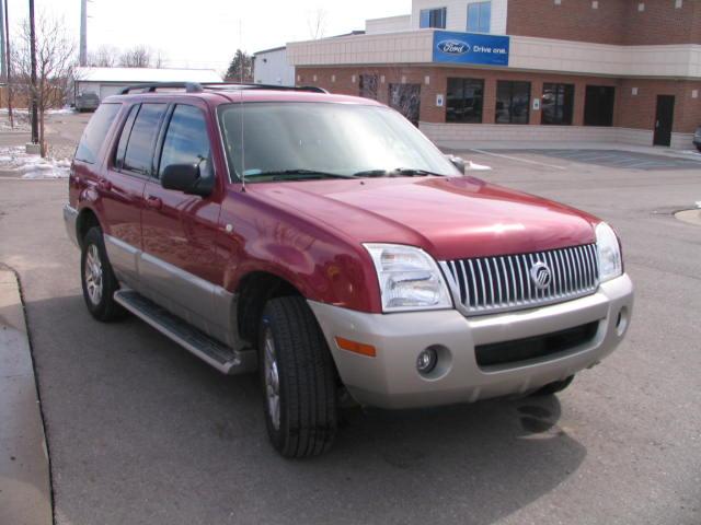 Mercury Mountaineer 2003 photo 2