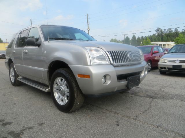 Mercury Mountaineer 2003 photo 3