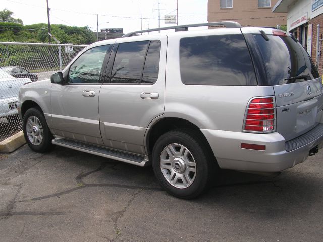 Mercury Mountaineer 2003 photo 3