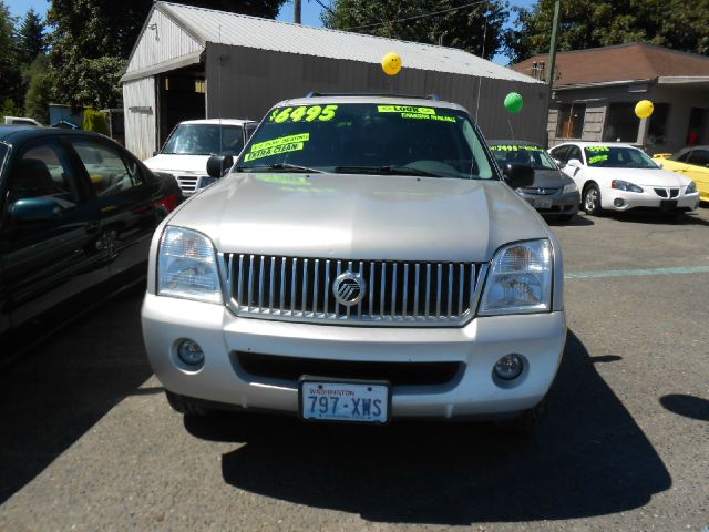 Mercury Mountaineer 2003 photo 1