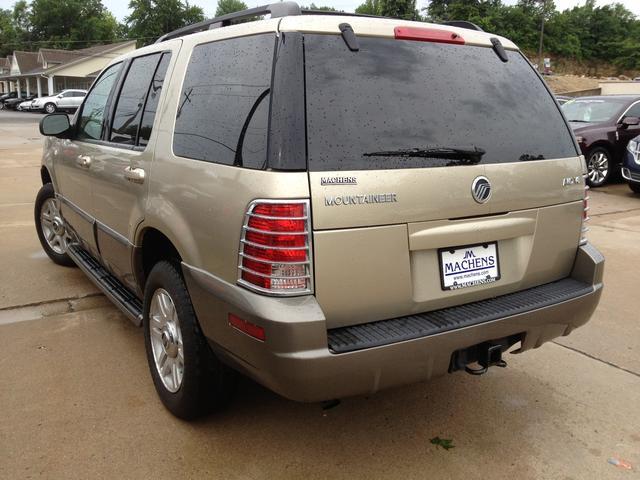 Mercury Mountaineer 2003 photo 9