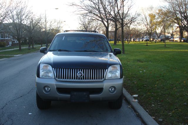 Mercury Mountaineer 2003 photo 4