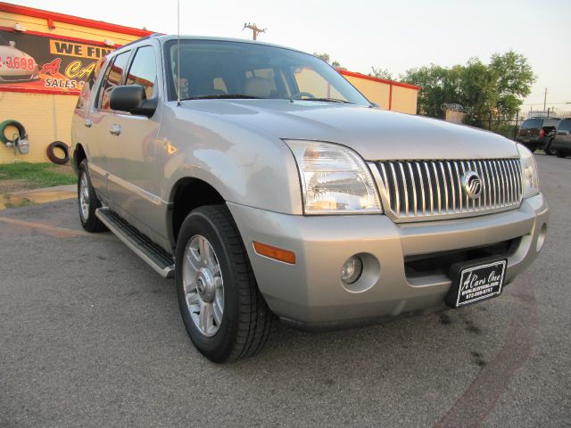 Mercury Mountaineer 2003 photo 4