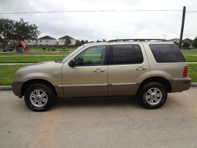 Mercury Mountaineer 2003 photo 4