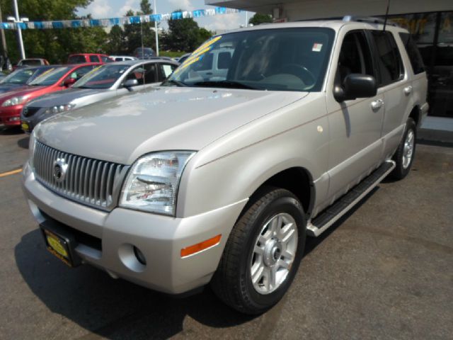 Mercury Mountaineer 2003 photo 3