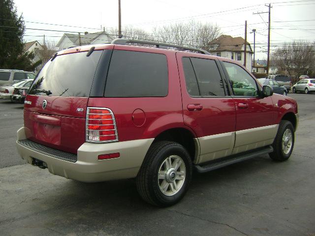 Mercury Mountaineer 2004 photo 1