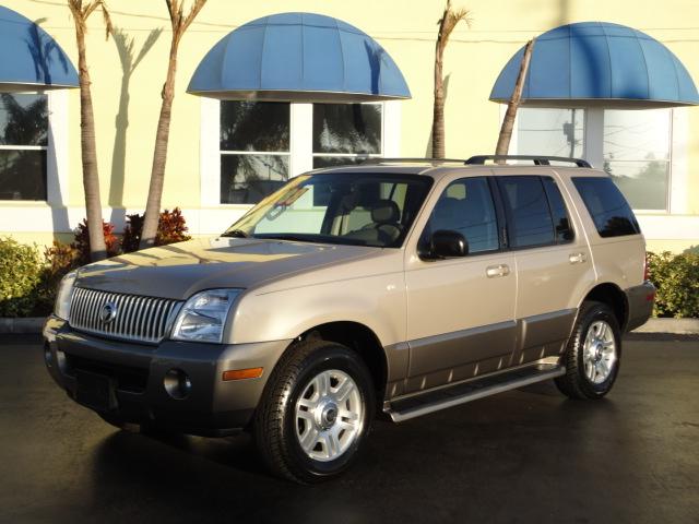 Mercury Mountaineer 2004 photo 1