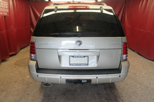 Mercury Mountaineer 2004 photo 4