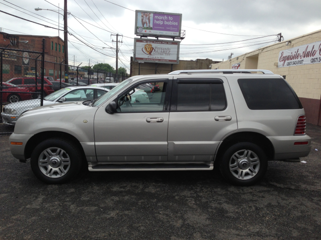 Mercury Mountaineer 2004 photo 7