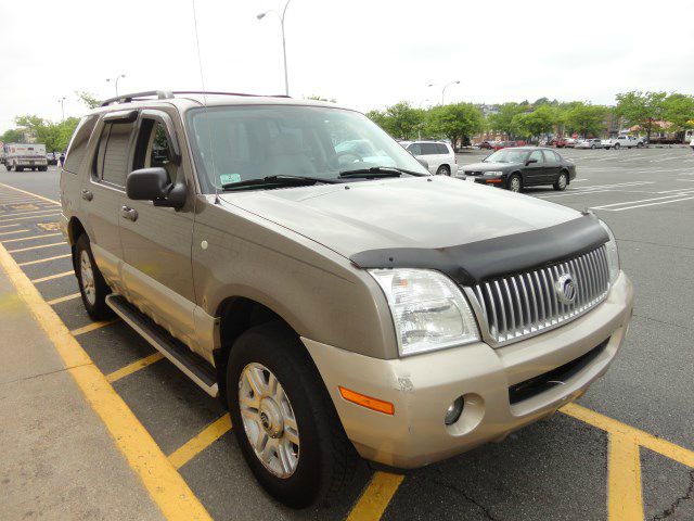 Mercury Mountaineer 2004 photo 11