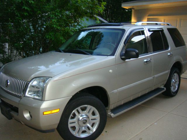 Mercury Mountaineer 2004 photo 4