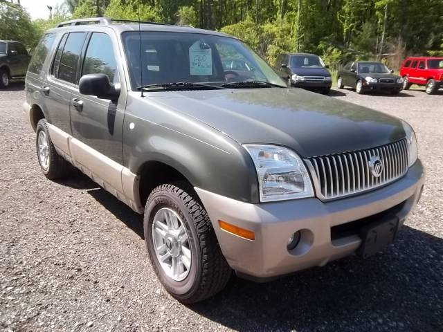 Mercury Mountaineer 2004 photo 2