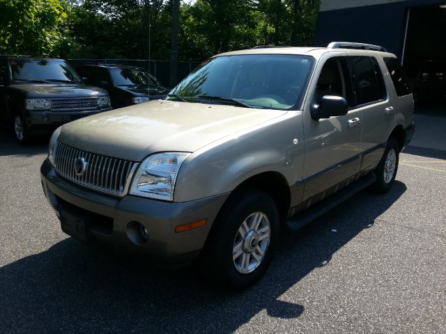 Mercury Mountaineer 2004 photo 17