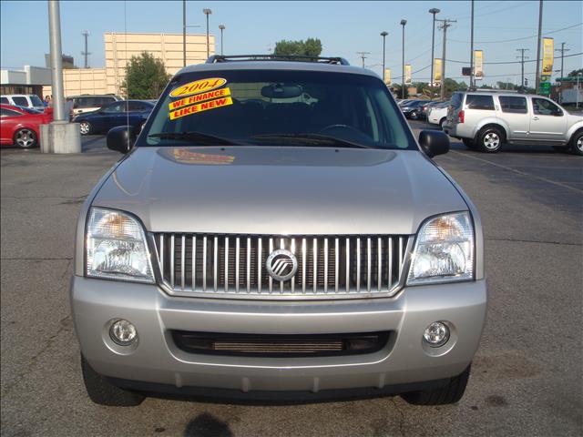 Mercury Mountaineer 2004 photo 4