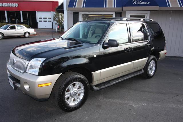 Mercury Mountaineer Lariat Super Crew 4x4 Sport Utility