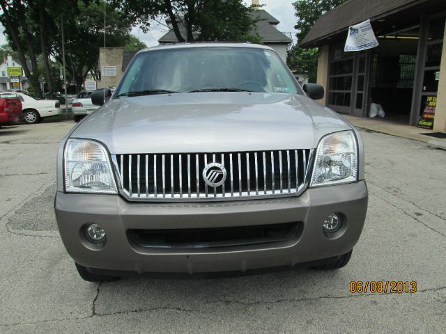 Mercury Mountaineer 2004 photo 27