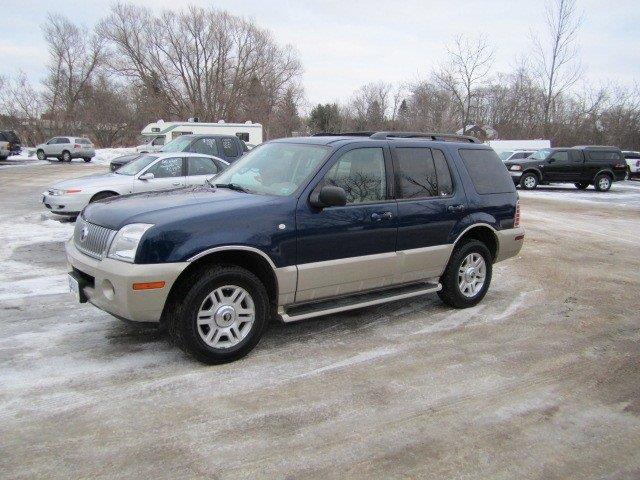 Mercury Mountaineer 2004 photo 2