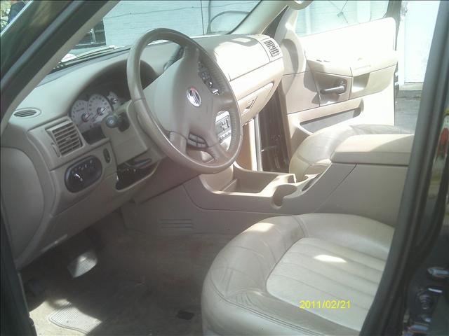 Mercury Mountaineer 2004 photo 4