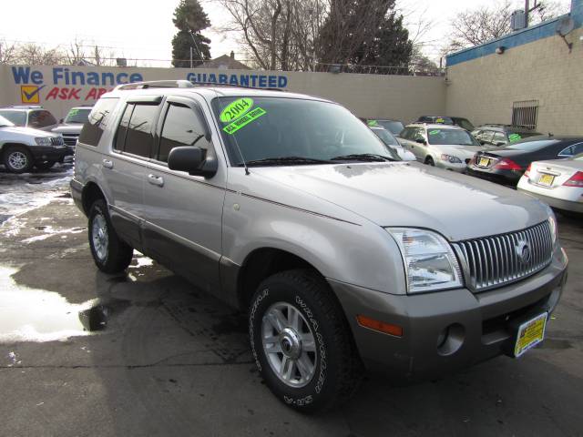 Mercury Mountaineer Luxury II Sedan Sport Utility