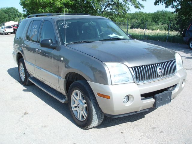 Mercury Mountaineer LT Ext. Cab 4WD DRW SUV