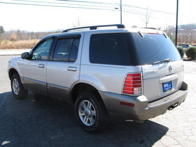 Mercury Mountaineer 2004 photo 3