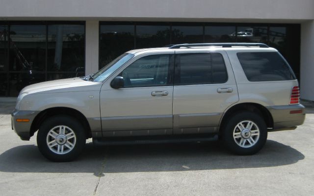 Mercury Mountaineer 2004 photo 3