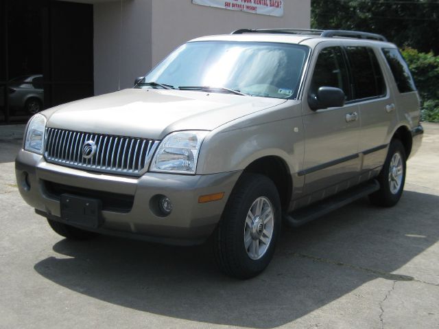 Mercury Mountaineer 2004 photo 4