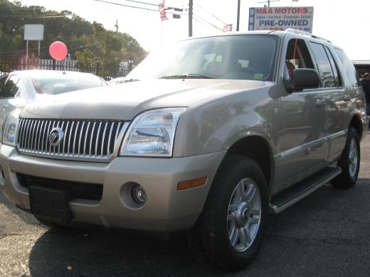 Mercury Mountaineer 2004 photo 1