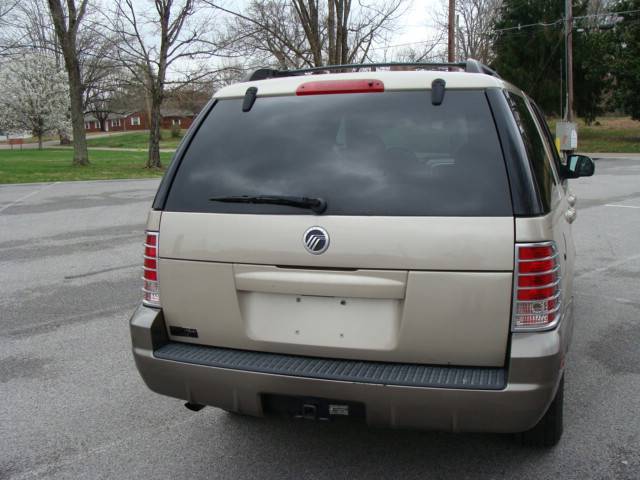 Mercury Mountaineer 2004 photo 4