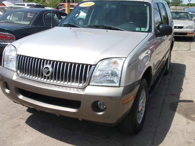 Mercury Mountaineer 2004 photo 11