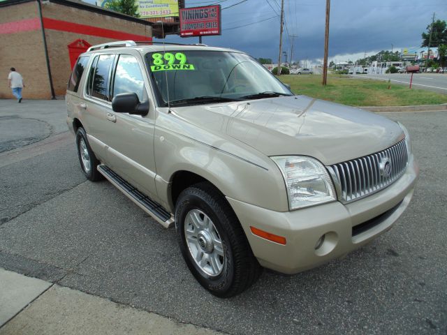 Mercury Mountaineer 2004 photo 10