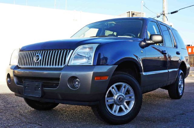 Mercury Mountaineer 2004 photo 13