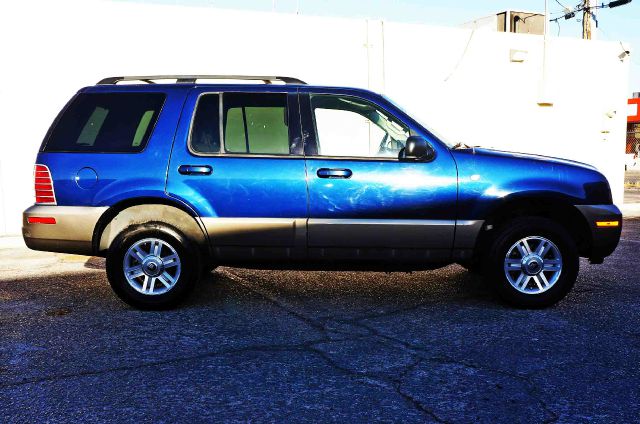 Mercury Mountaineer 2004 photo 16