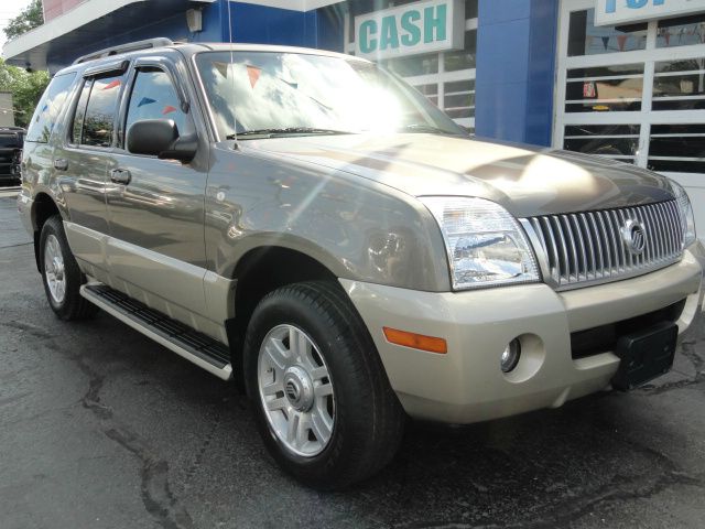 Mercury Mountaineer LE, FULL Power, Loaded SUV