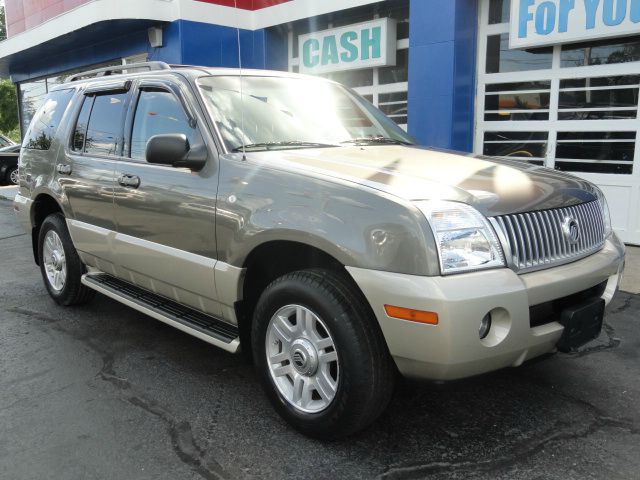 Mercury Mountaineer 2004 photo 4