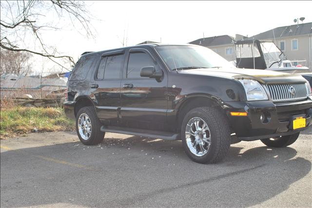 Mercury Mountaineer 2004 photo 4