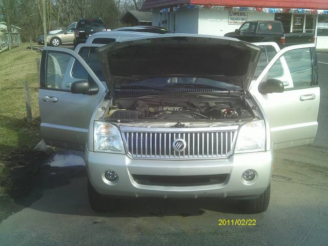 Mercury Mountaineer 2004 photo 3