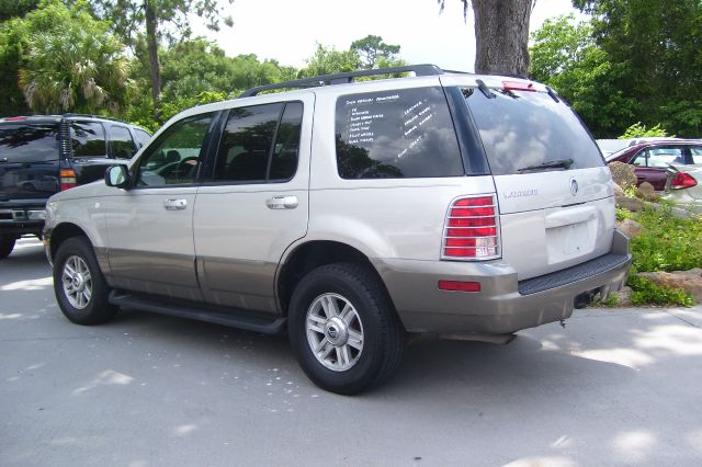 Mercury Mountaineer 2004 photo 4