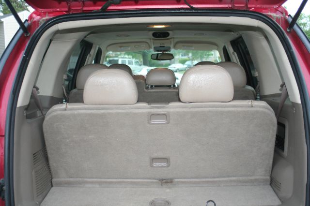 Mercury Mountaineer 2004 photo 14