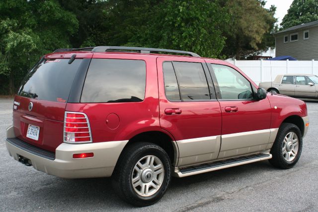 Mercury Mountaineer 2004 photo 3