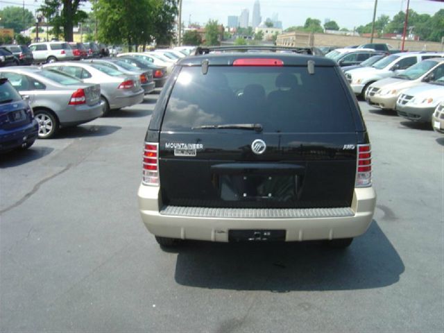 Mercury Mountaineer 2004 photo 4