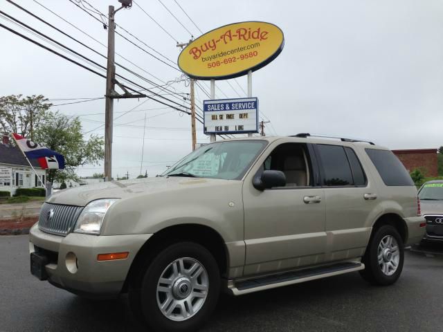 Mercury Mountaineer 2004 photo 2