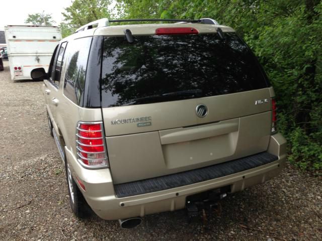 Mercury Mountaineer 2004 photo 4